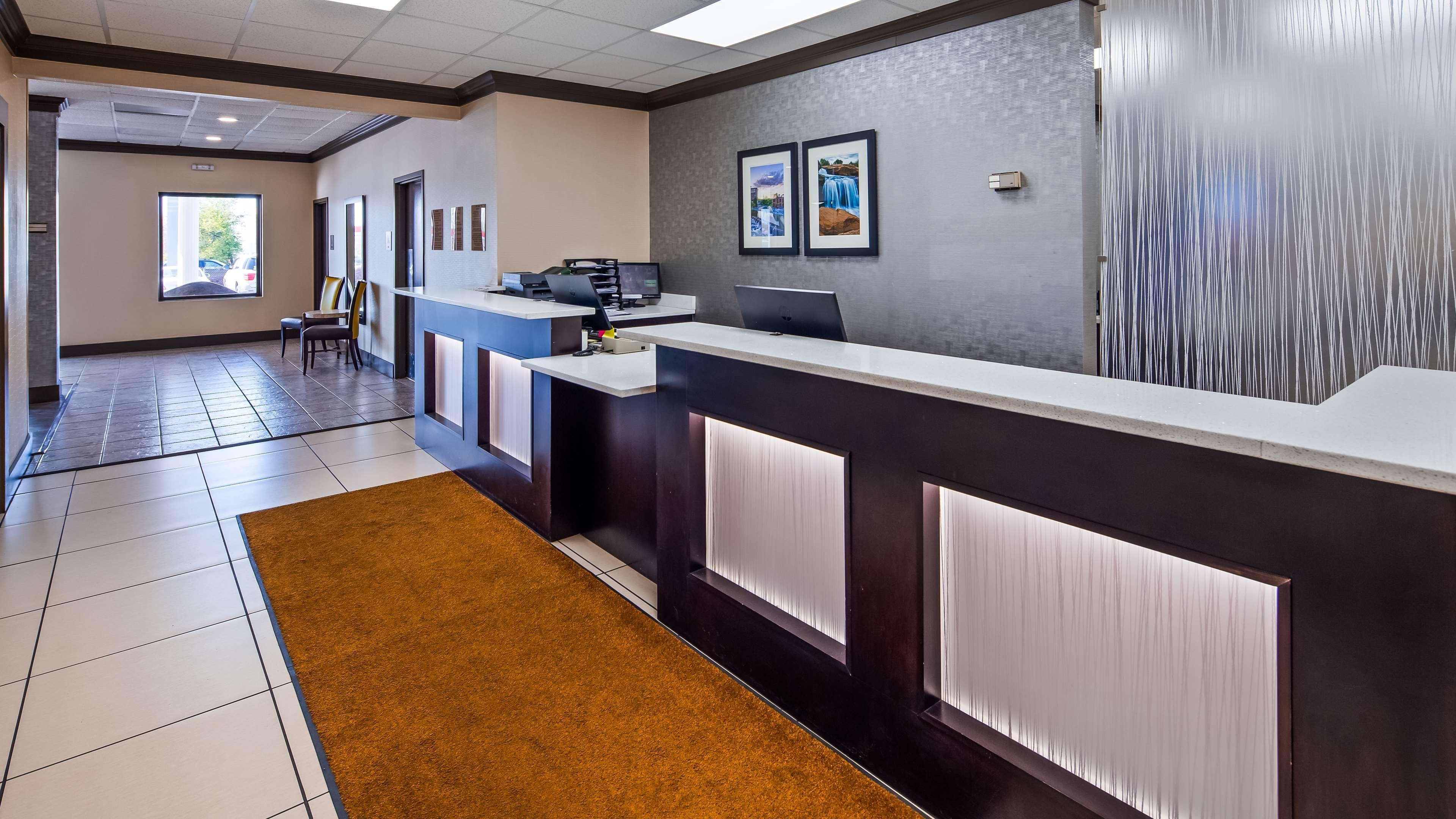 Best Western Greenville Airport Extérieur photo