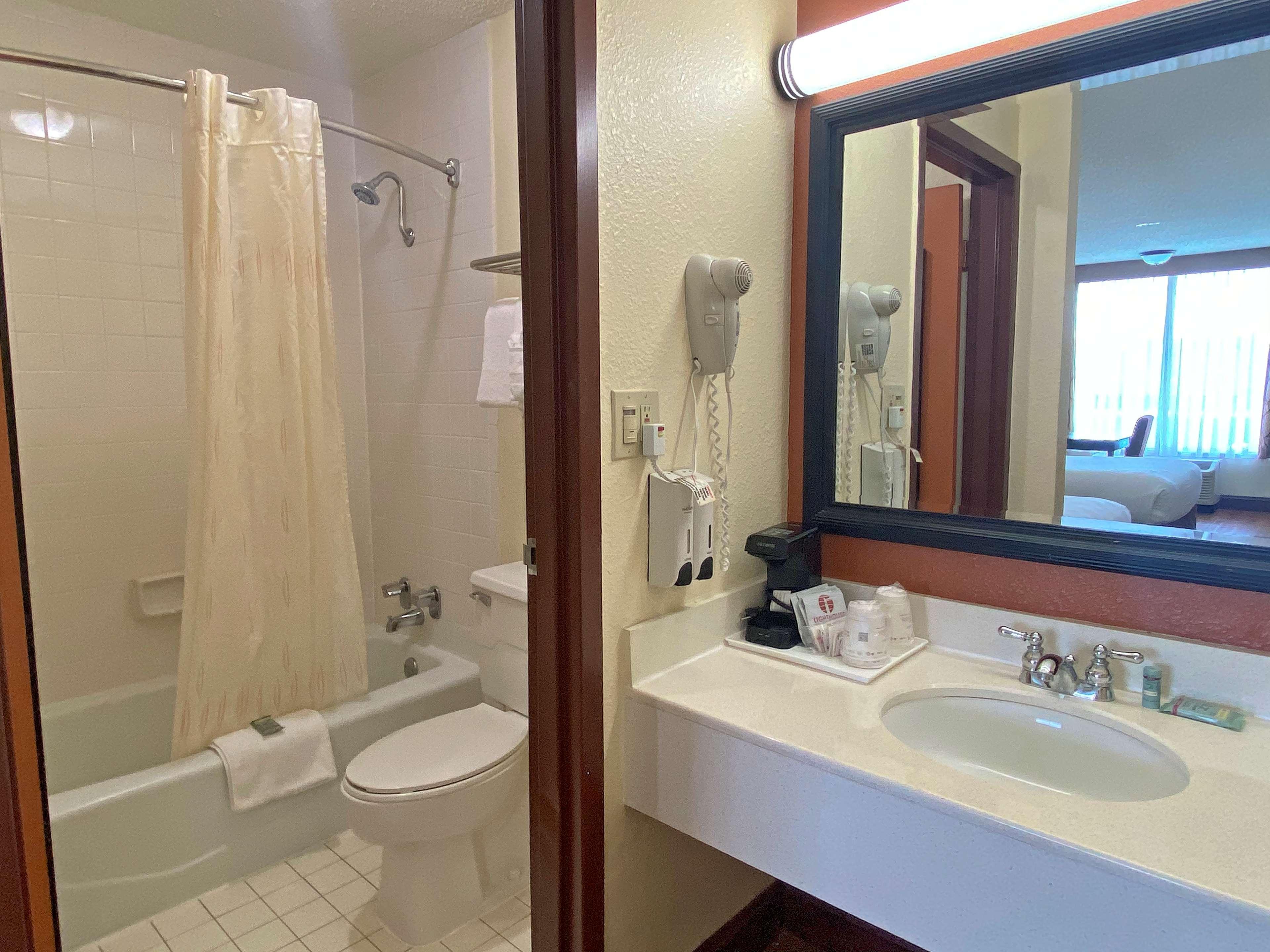 Best Western Greenville Airport Extérieur photo