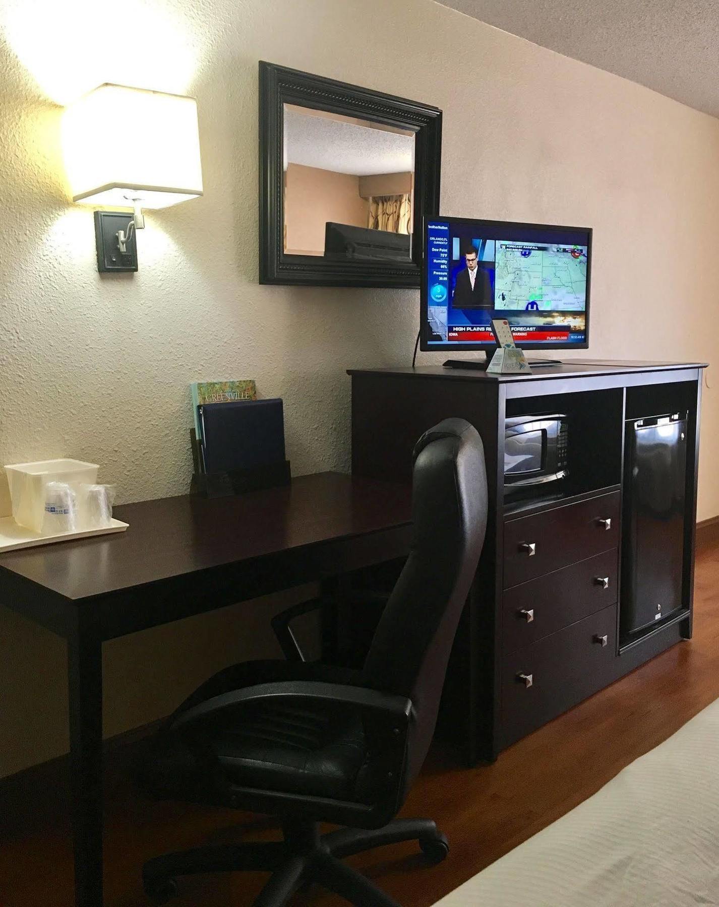 Best Western Greenville Airport Extérieur photo